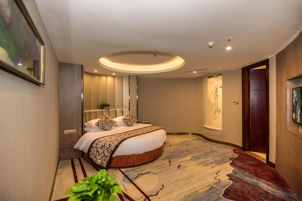 Days Hotel & Suites Shishi تشيوانتشو المظهر الخارجي الصورة