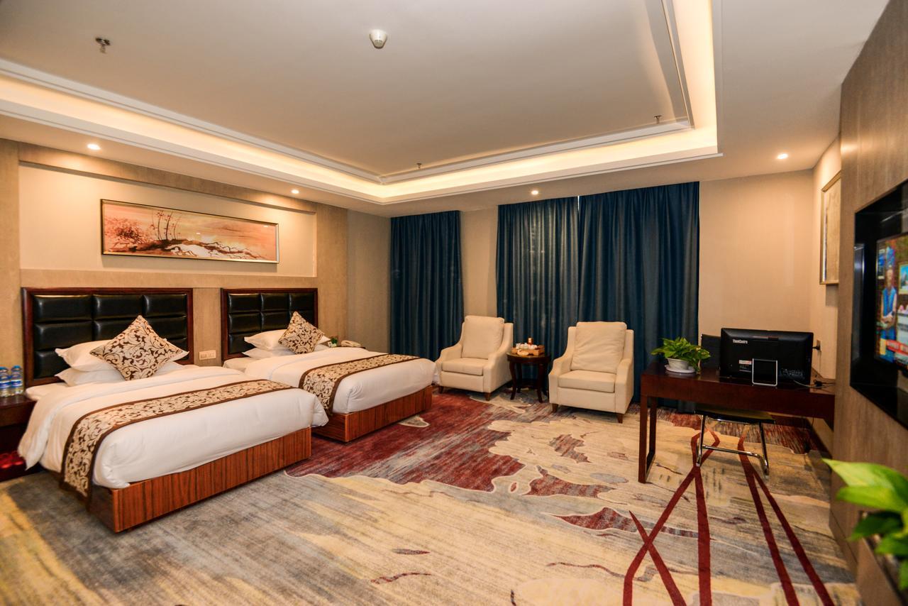 Days Hotel & Suites Shishi تشيوانتشو المظهر الخارجي الصورة